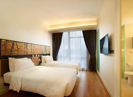 Отель The Signature Hotel & Serviced Suites Kuala Lumpur