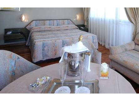 Отель Hotel Bristol