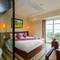 Отель Royal Riverside Hoi An Hotel