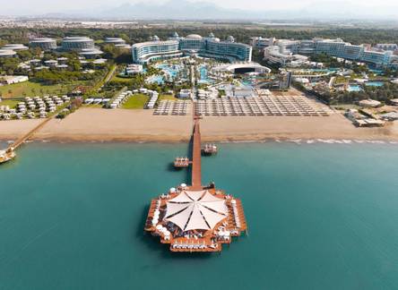 Отель Sueno Hotels Deluxe