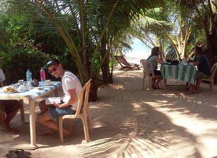 Отель Arcade Beach Hotel
