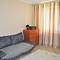 Отель West Apartments Kolesnika