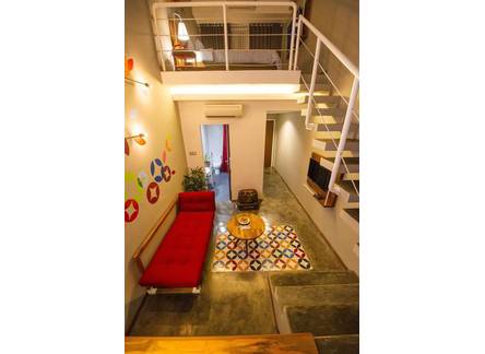Отель Lokal Hotel & Restaurant