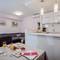 Отель Apartment Medak Zrnovnica