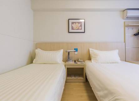 Отель Jinjiang Inn - Baoji Civic Centre