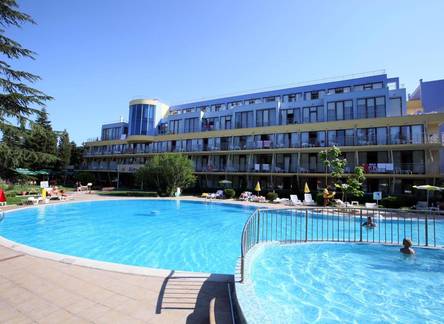 Отель Hotel Koral