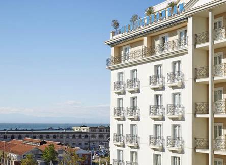 Отель Mediterranean Palace Apt