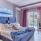 Отель Nymphes Luxury Apartments & Studios