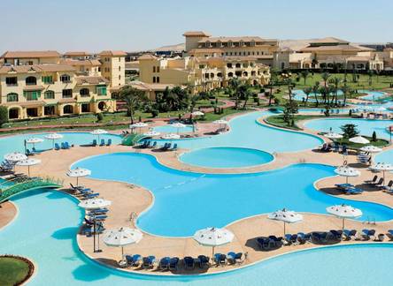 Отель Movenpick Media City