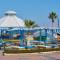 Отель Dreams Beach