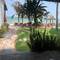 Отель Full Moon Beach Resort