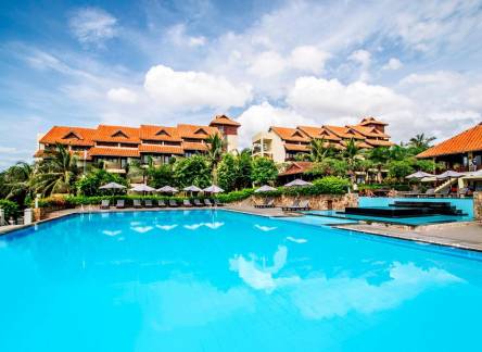 Отель Romana Resort