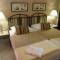 Отель Sol Y Mar Ivory Suites
