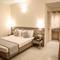 Отель Nanu Beach Resort