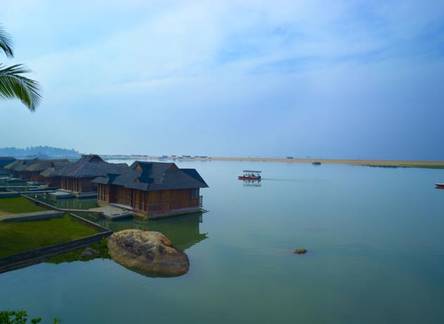 Отель Poovar Island Resort