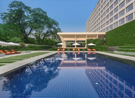 Отель The Oberoi