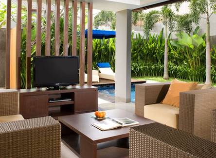 Отель Jerami Villa Apt