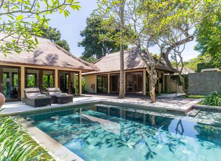 Отель Kayumanis Nusa Dua Private Villa & Spa