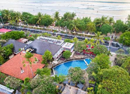 Отель Kuta Seaview Boutique Resort Spa