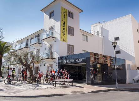 Отель Eix Alcudia Hotel - Adults Only