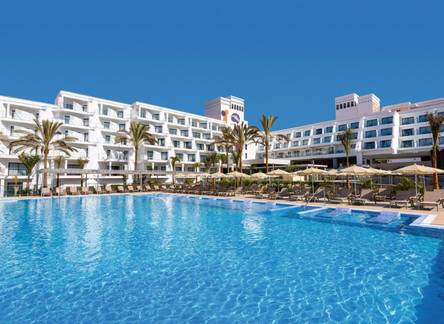 Отель Hotel Riu Buenavista