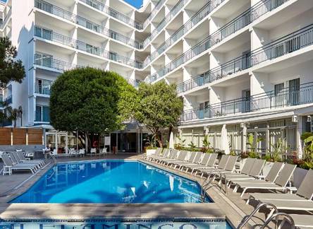 Отель Gran Hotel Flamingo