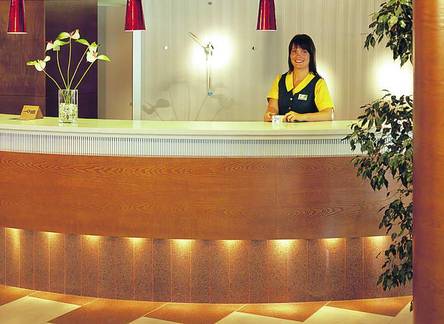 Отель Aqua Hotel Montagut Suites