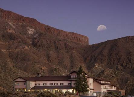 Отель Parador De Canadas Del Teide
