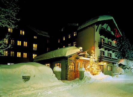 Отель Astoria Hotel Courmayeur