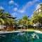 Отель Swissotel Sanya Yalong Bay
