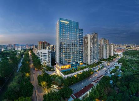 Отель Four Points by Sheraton Guangzhou Financial City, Tianhe