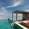 Отель Four Seasons Resort At Kuda Huraa