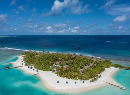 Отель Naladhu Private Island Maldives