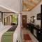 Отель Vilamendhoo Island Resort & Spa