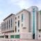 Отель Holiday Inn Express Dubai - Safa Park