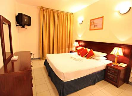 Отель Spark Residence Deluxe Hotel Apartments