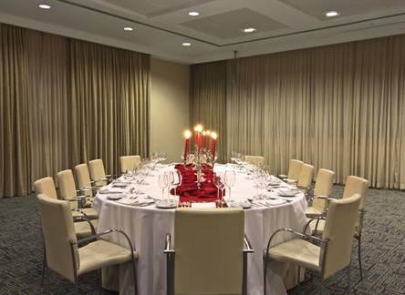 Отель SANA Malhoa Hotel