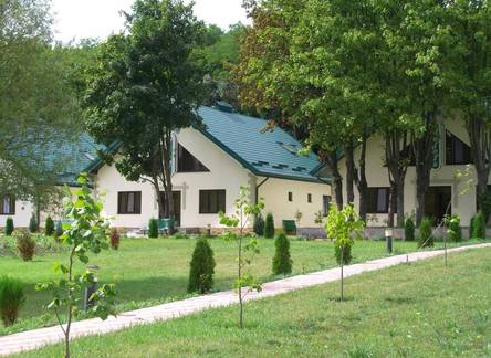 Отель Вилла Арнест