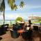 Отель DoubleTree by Hilton Seychelles - Allamanda Resort & Spa