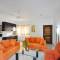 Отель Cote Mer Chalets Apt