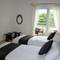 Отель Hanneman Holiday Residence