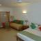 Отель Marie Laure Suites Apt