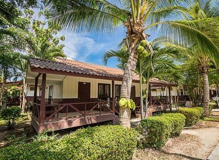 Отель Coco Palm Beach Resort