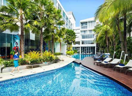 Отель Hotel Baraquda Heeton Pattaya by Compass Hospitality