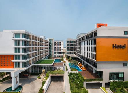 Отель J Pattaya