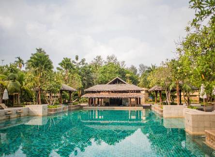 Отель Centara Koh Chang Tropicana Resort