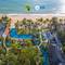 Отель La Flora Resort & Spa
