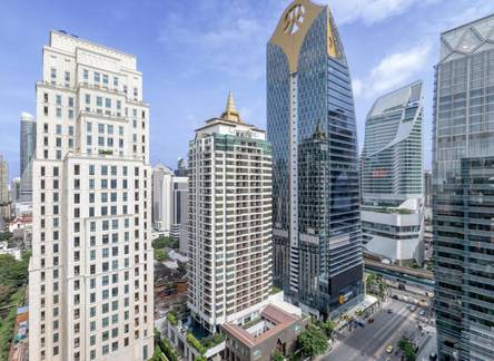 Отель The Athenee Hotel