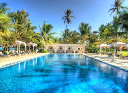 Отель Baraza Resort & Spa