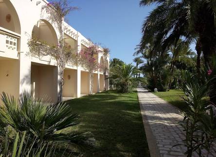 Отель Zita Beach Resort